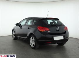 Opel Astra 2011 1.6 113 KM
