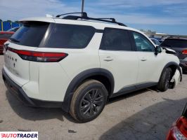 Nissan Pathfinder 2023 3