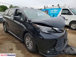 Toyota Sienna 2025 2