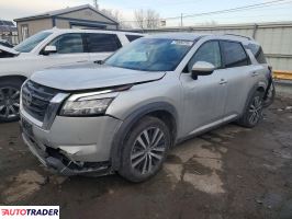 Nissan Pathfinder 2023 3