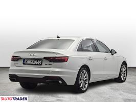 Audi A4 2021 2.0 150 KM