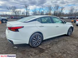 Nissan Altima 2025 2