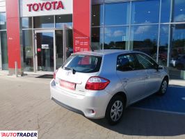 Toyota Auris 2013 1.3 101 KM Toyota Auris 2013 1.3 101 KM