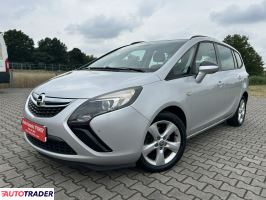 Opel Zafira 2012 1.4 140 KM