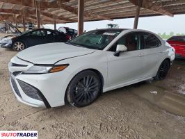 Toyota Camry - zobacz ofertę