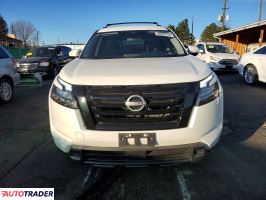 Nissan Pathfinder 2024 3