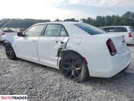 Chrysler 300C 2022 3