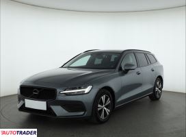 Volvo V60 2020 2.0 147 KM