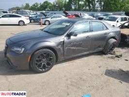 Chrysler 300C 2019 3