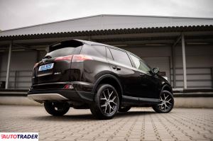 Toyota RAV 4 2016 2.0 140 KM Toyota RAV 4 2016 2.0 140 KM