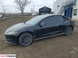 Tesla Model 3 - zobacz ofertę