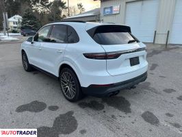 Porsche Cayenne 2023 3