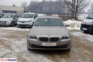 BMW 530 2011 3.0 258 KM