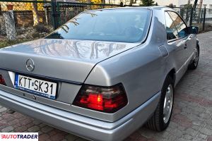 Mercedes E-klasa 1995 2 136 KM