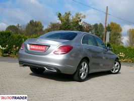 Mercedes C-klasa 2015 2.0 184 KM