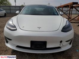 Tesla Model 3 2021 Tesla Model 3 2021