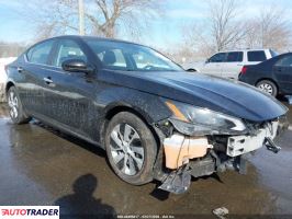 Nissan Altima - zobacz ofertę