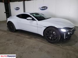 Aston Martin V8 Vantage 2020 4
