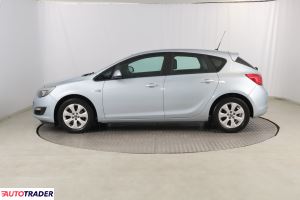 Opel Astra 2014 1.6 113 KM