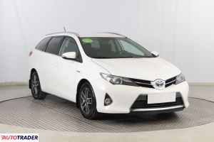 Toyota Auris 2014 1.8 134 KM Toyota Auris 2014 1.8 134 KM