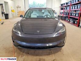 Tesla Model 3 2024