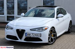 Alfa Romeo Giulia 2021 2.0 280 KM