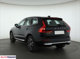 Volvo XC60 2022 2.0 194 KM
