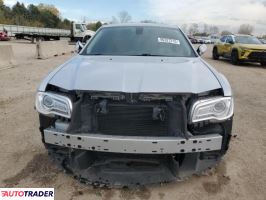 Chrysler 300C 2019 3