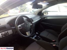 Opel Astra 2006 0.1 1800 KM Opel Astra 2006 0.1 1800 KM