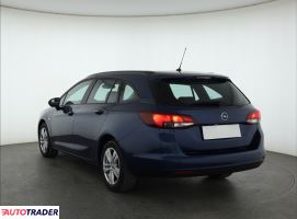 Opel Astra 2021 1.2 143 KM