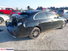 Mercedes 300 2024 2 Mercedes 300 2024 2