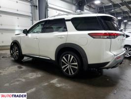 Nissan Pathfinder 2023 3