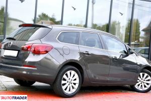 Opel Astra 2015 2.0 164 KM Opel Astra 2015 2.0 164 KM