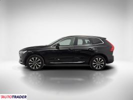 Volvo XC60 2023 2.0 250 KM