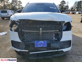 Lincoln Navigator 2025 3