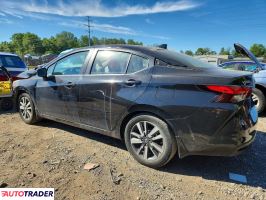 Nissan Versa 2020 1