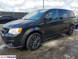 Dodge Grand Caravan 2019 3