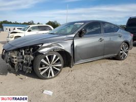 Nissan Altima - zobacz ofertę