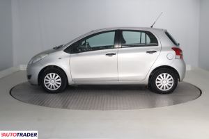 Toyota Yaris 2011 1.0 68 KM