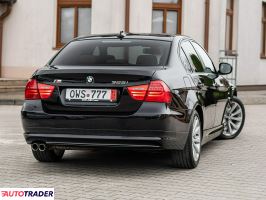 BMW 325 2011 3.0 218 KM