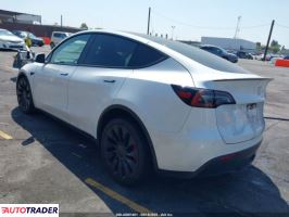 Tesla Model Y 2022 Tesla Model Y 2022