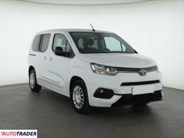 Toyota Pozostałe 2023 1.2 108 KM