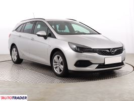 Opel Astra 2020 1.2 143 KM