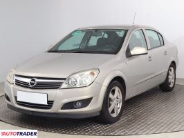 Opel Astra 2010 1.6 113 KM