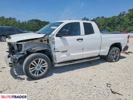 Toyota Tundra 2021 5