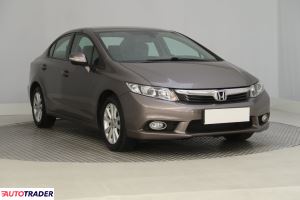 Honda Civic 2012 1.8 139 KM