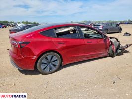 Tesla Model 3 2025