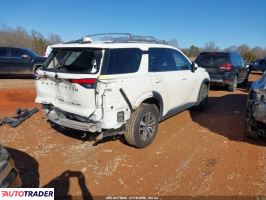 Nissan Pathfinder 2023 3