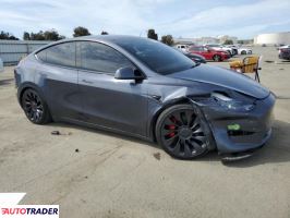 Tesla Model Y 2023 Tesla Model Y 2023