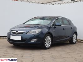 Opel Astra 2011 1.6 177 KM